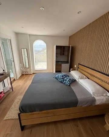 Stazioni 2 Apartament *