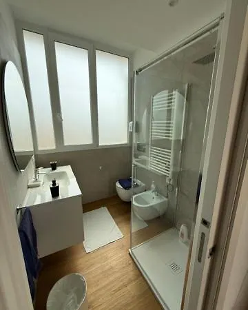 Stazioni 2 * Bari